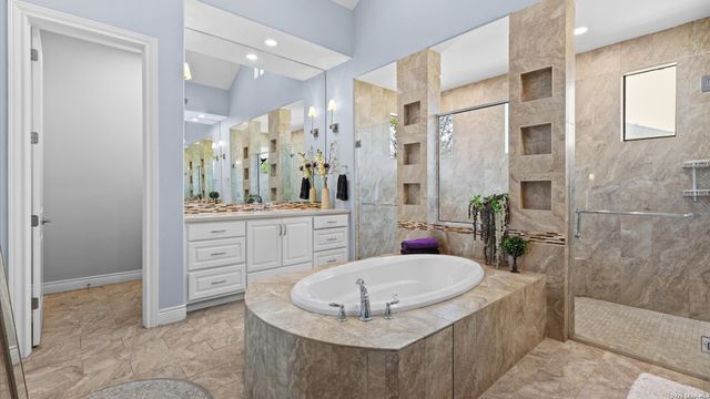 110 Western Oaks, New Braunfels, TX 78132