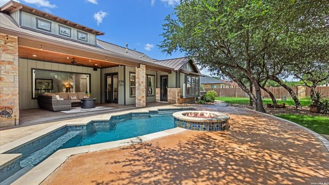 110 Western Oaks, New Braunfels, TX 78132