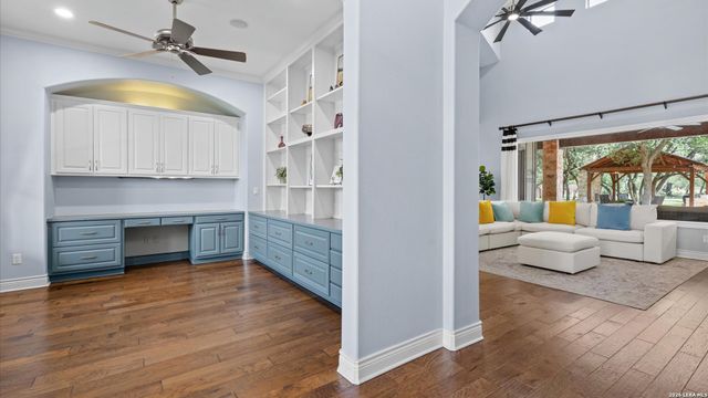 110 Western Oaks, New Braunfels, TX 78132