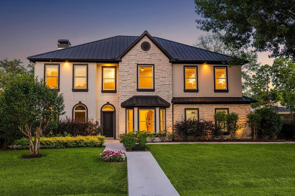 8745 Tollis Street, Houston, TX 77055