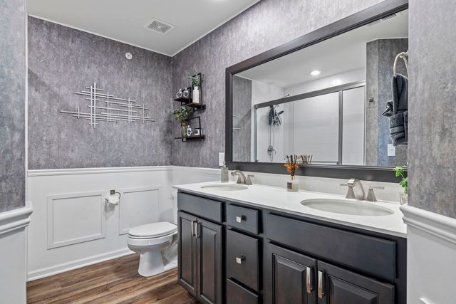 1064 Canary Avenue, Yorkville, IL 60560