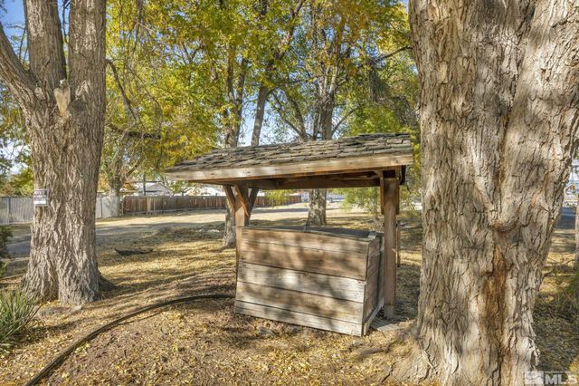 1695 Marvel Way, Reno, NV 89502