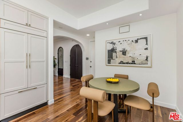2023 Kendra Court, Los Angeles, CA 90068