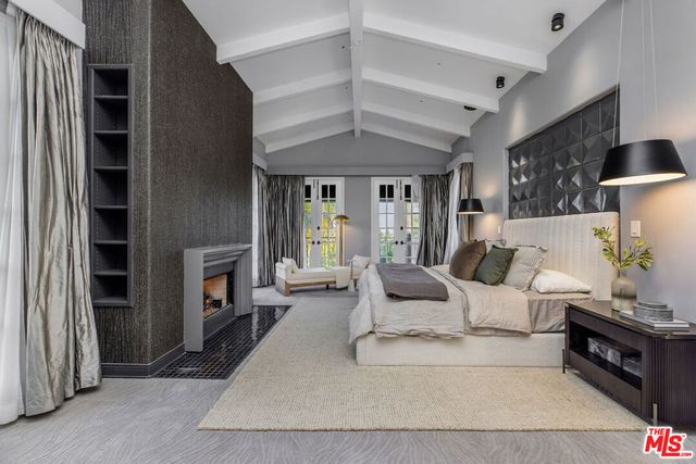 2023 Kendra Court, Los Angeles, CA 90068