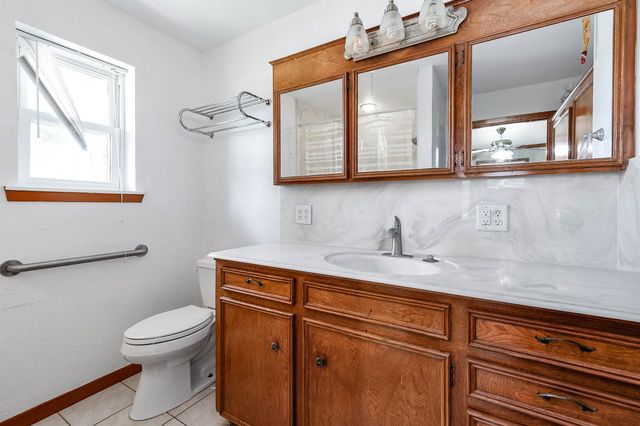 5813 Russell Lane, Baytown, TX 77521