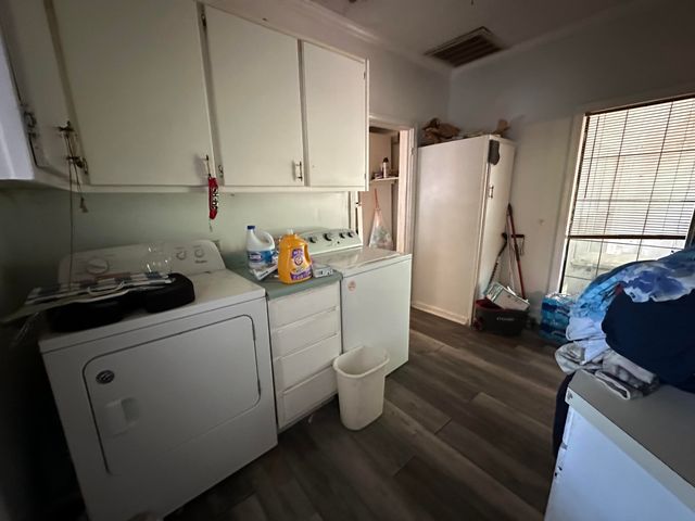 2340 Mt Carmel Ave., Prentiss, MS 39474