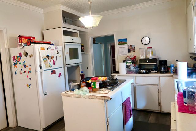 2340 Mt Carmel Ave., Prentiss, MS 39474
