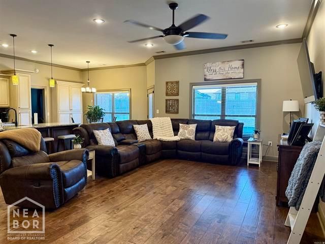1807 Austin Lane, Paragould, AR 72450