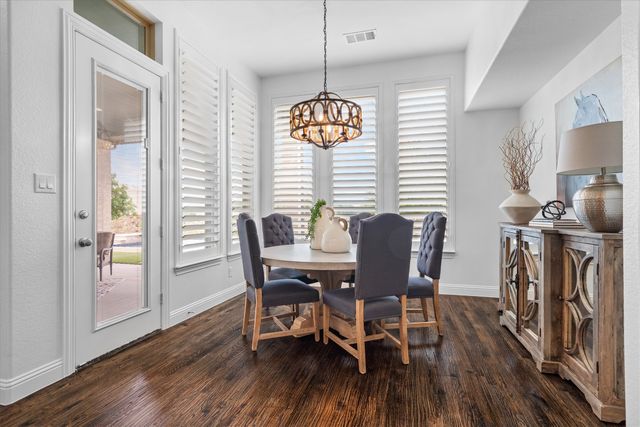 10801 Sycamore Falls Drive, Flower Mound, TX 76226