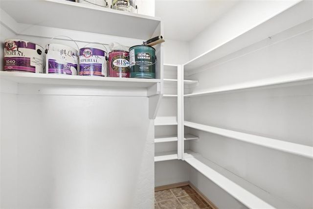 6911 Springer Run, Edmond, OK 73012