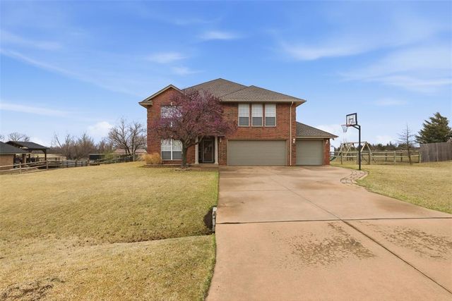 6911 Springer Run, Edmond, OK 73012