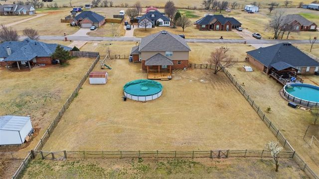 6911 Springer Run, Edmond, OK 73012