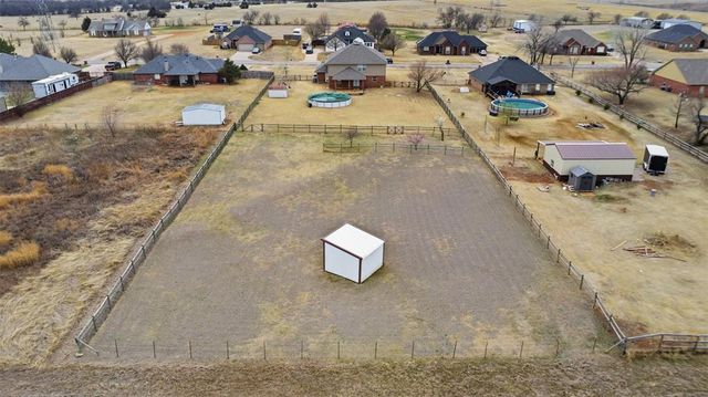 6911 Springer Run, Edmond, OK 73012