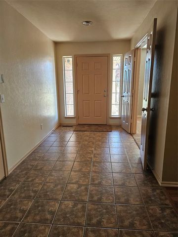 6911 Springer Run, Edmond, OK 73012