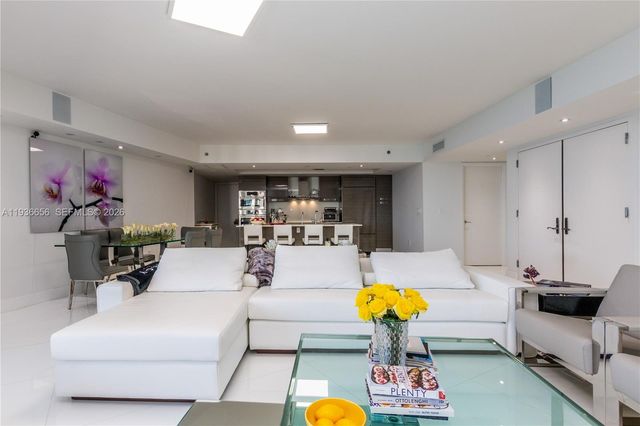 17201 Collins Ave 1807, Sunny Isles Beach, FL 33160