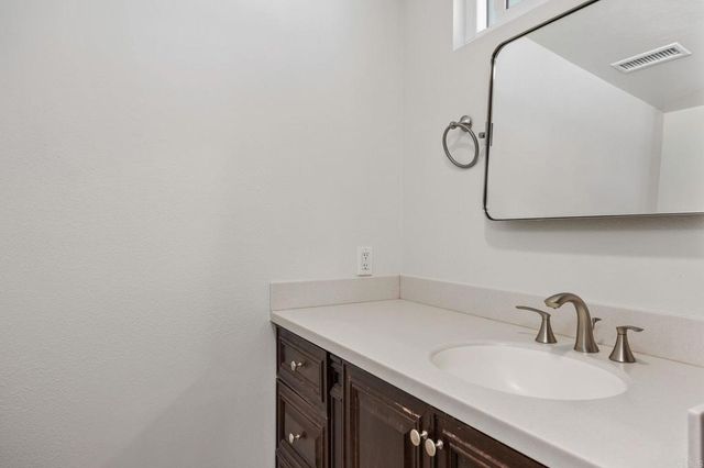 1412 La Habra, San Marcos, CA 92078