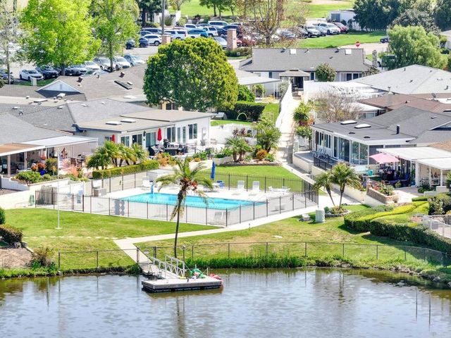 1412 La Habra, San Marcos, CA 92078