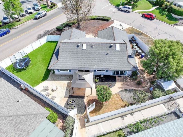 1412 La Habra, San Marcos, CA 92078