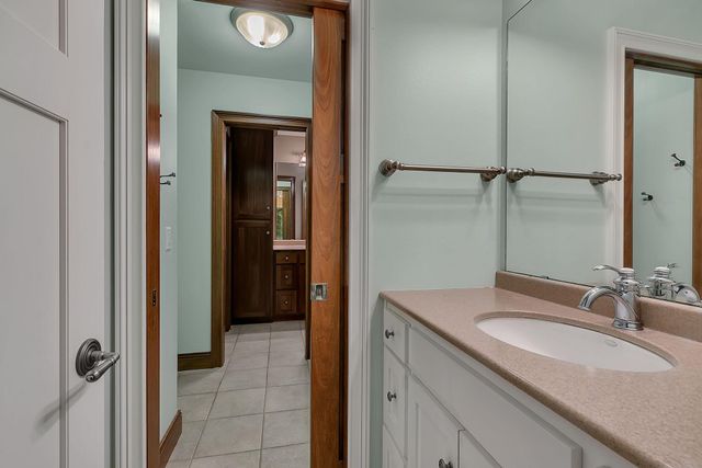 90 27th Street N, Sartell, MN 56377