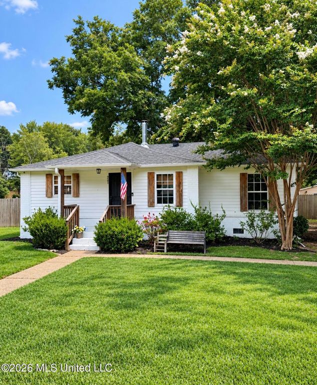 921 Dougherty Street, Coldwater, MS 38618 — exterior