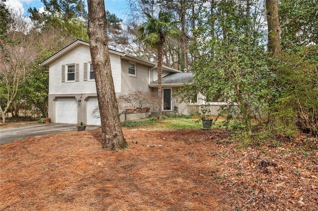 4857 Cambridge Drive, Atlanta, GA 30338