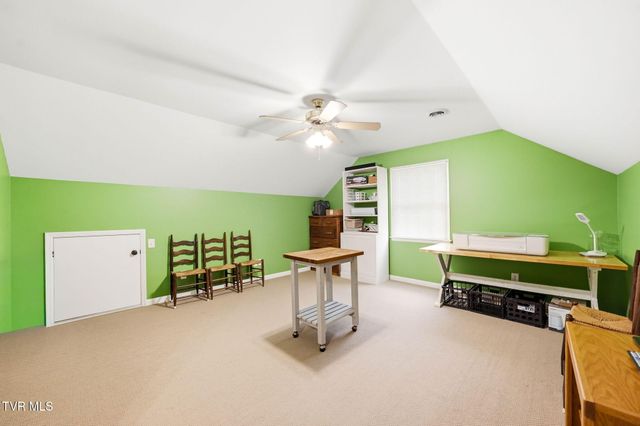 433 High Ridge Road, Kingsport, TN 37660