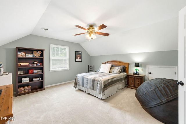 433 High Ridge Road, Kingsport, TN 37660