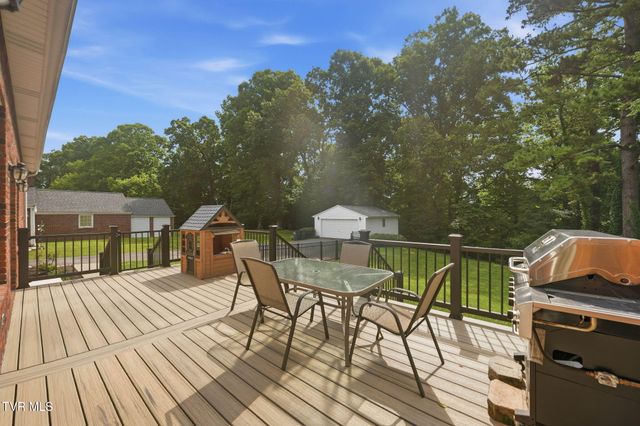 433 High Ridge Road, Kingsport, TN 37660