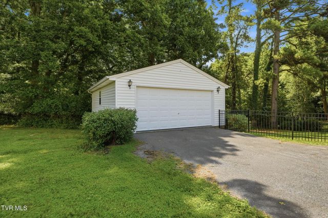 433 High Ridge Road, Kingsport, TN 37660