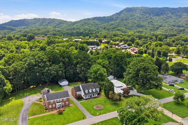 433 High Ridge Road, Kingsport, TN 37660