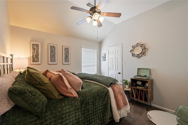 2217 Daroca Drive, League City, TX 77573