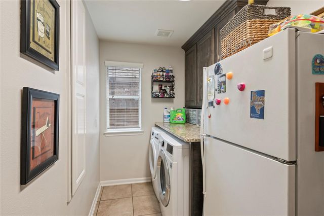 2217 Daroca Drive, League City, TX 77573