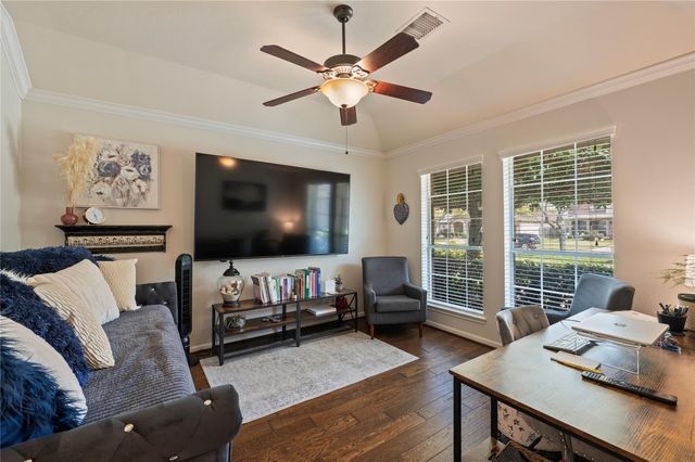 2217 Daroca Drive, League City, TX 77573