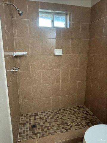 1022 W Madison W Avenue, Harlingen, TX 78550