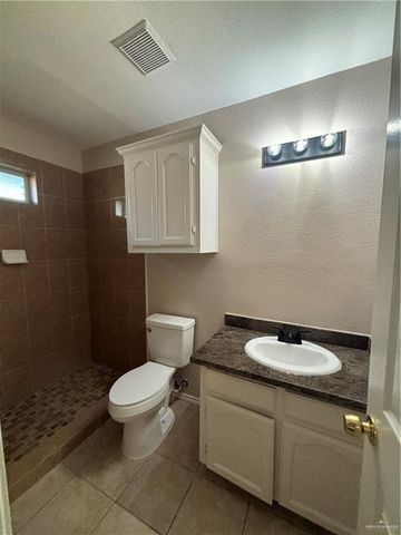 1022 W Madison W Avenue, Harlingen, TX 78550