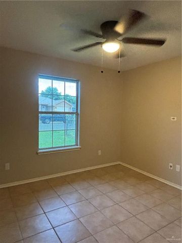 1022 W Madison W Avenue, Harlingen, TX 78550