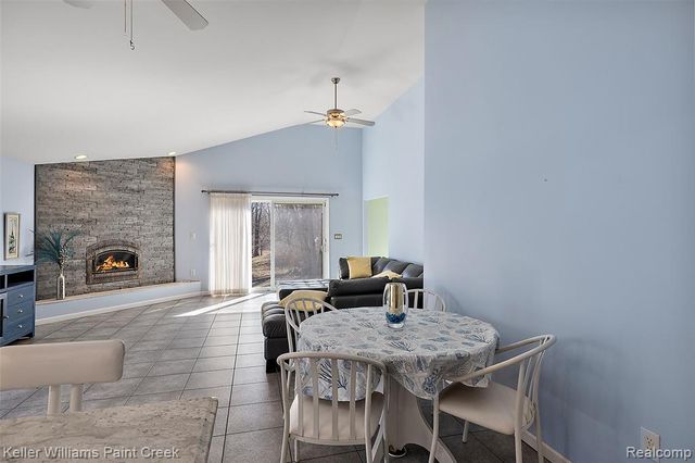 804 E Avon Road, Rochester Hills, MI 48307