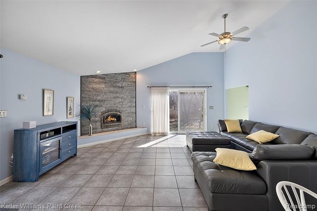 804 E Avon Road, Rochester Hills, MI 48307