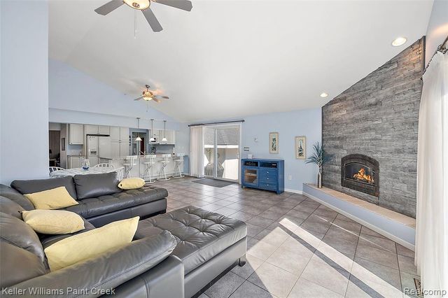 804 E Avon Road, Rochester Hills, MI 48307