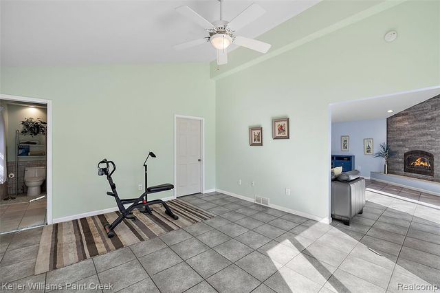 804 E Avon Road, Rochester Hills, MI 48307