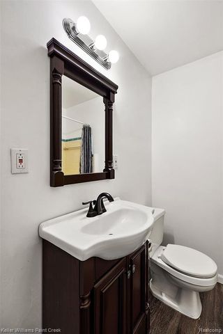 804 E Avon Road, Rochester Hills, MI 48307