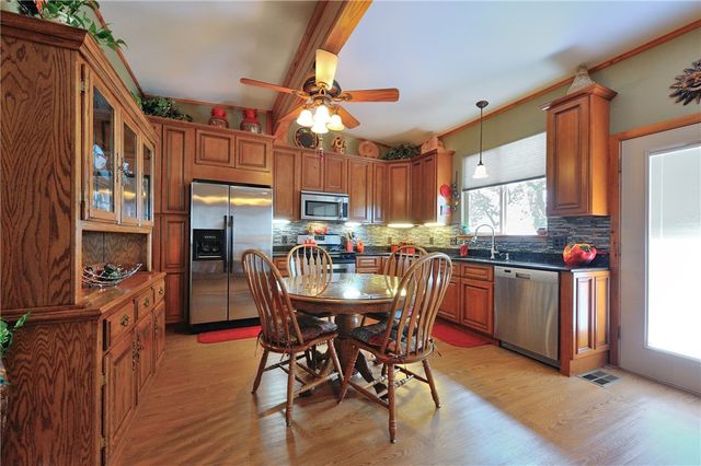 130 Marina View Court, Weatherford, TX 76087