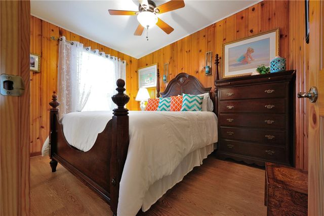 130 Marina View Court, Weatherford, TX 76087
