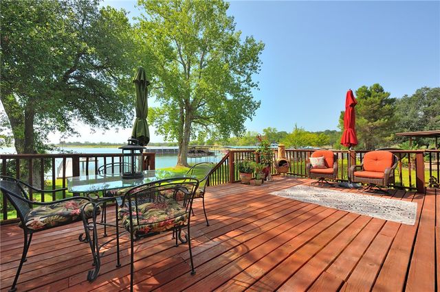 130 Marina View Court, Weatherford, TX 76087