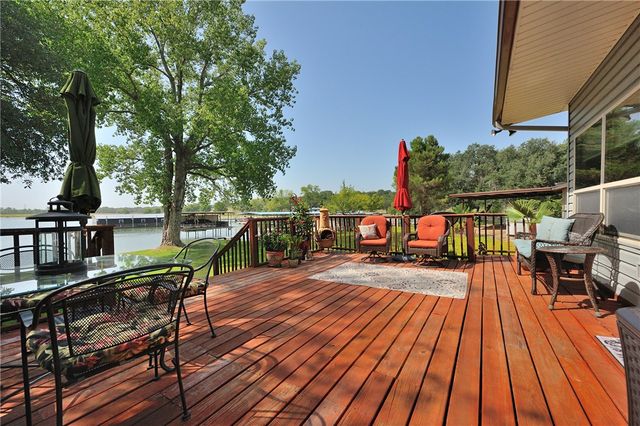 130 Marina View Court, Weatherford, TX 76087