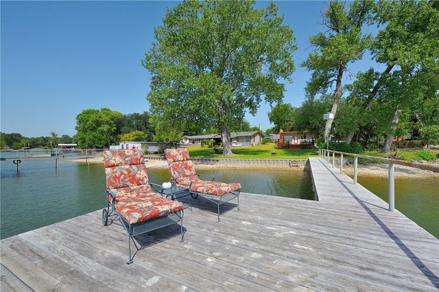 130 Marina View Court, Weatherford, TX 76087