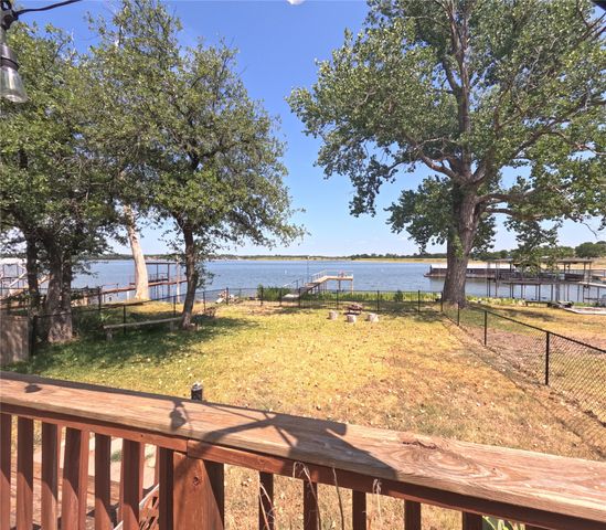 130 Marina View Court, Weatherford, TX 76087