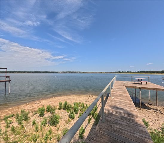 130 Marina View Court, Weatherford, TX 76087