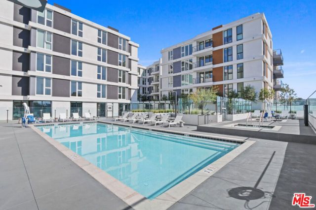 200 N Vermont Avenue 204, Los Angeles, CA 90004