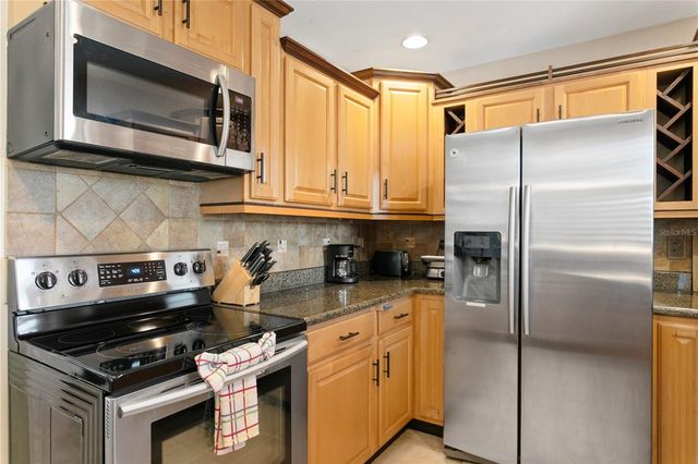 2453 KINGFISHER LANE G202, Clearwater, FL 33762